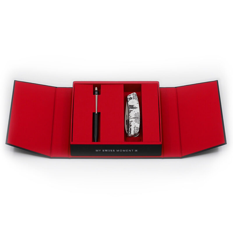 COFFRET ICONIQUE Caran d&rsquo;Ache & SWIZA HEIMAT Blanc/Noir