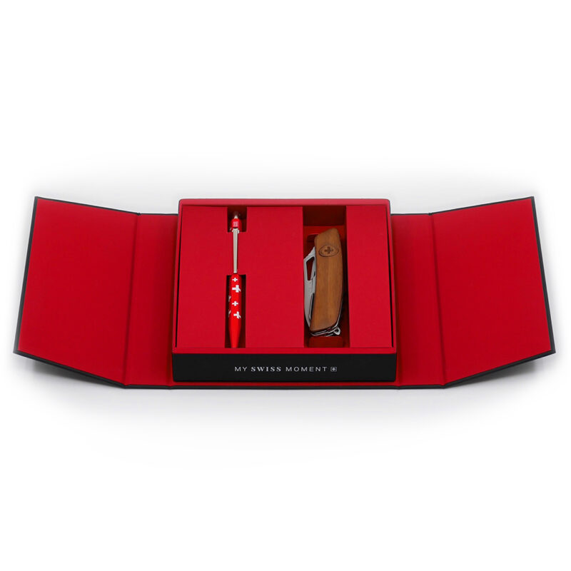 COFFRET ICONIQUE Caran d&rsquo;Ache & SWIZA TOTALLY SWISS